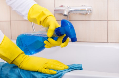 Carpet cleaning for residential and commercial spaces in N22